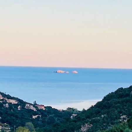 Villa 100m2, pleine nature, vue mer بورتو فيكشْيو المظهر الخارجي الصورة